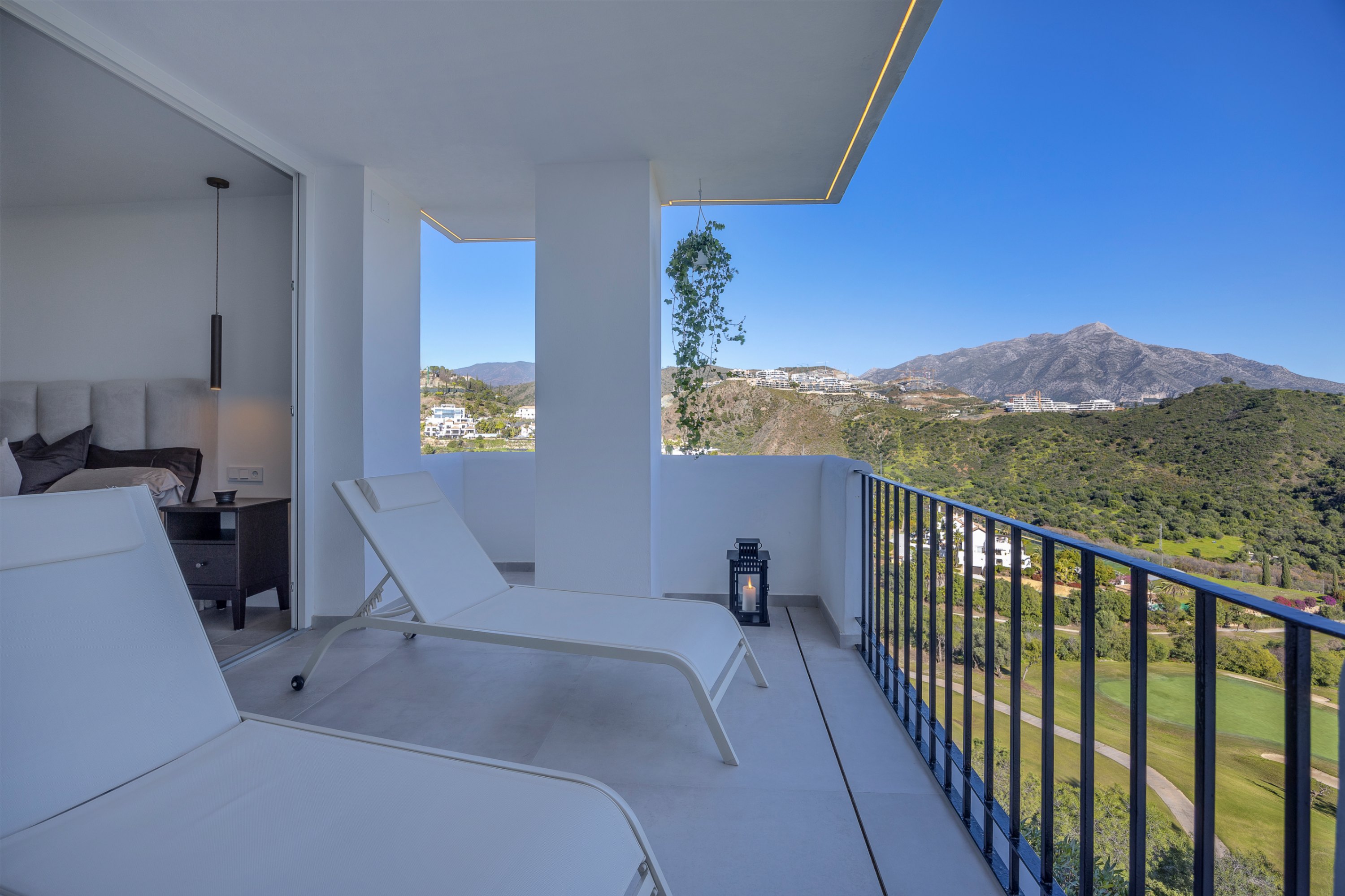 APARTMENT LINEA - LUXURY RESIDENCE IN ALTOS DE LA QUINTA