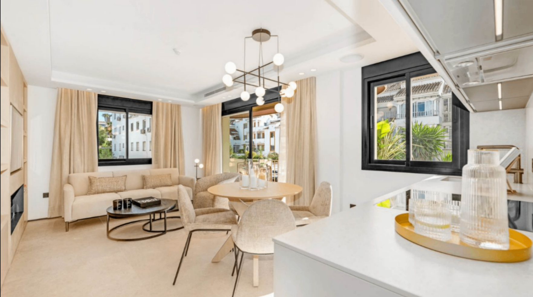 APARTMENT TREBOL - WITHIN WALKING DISTANCE TO PUERTO BANUS